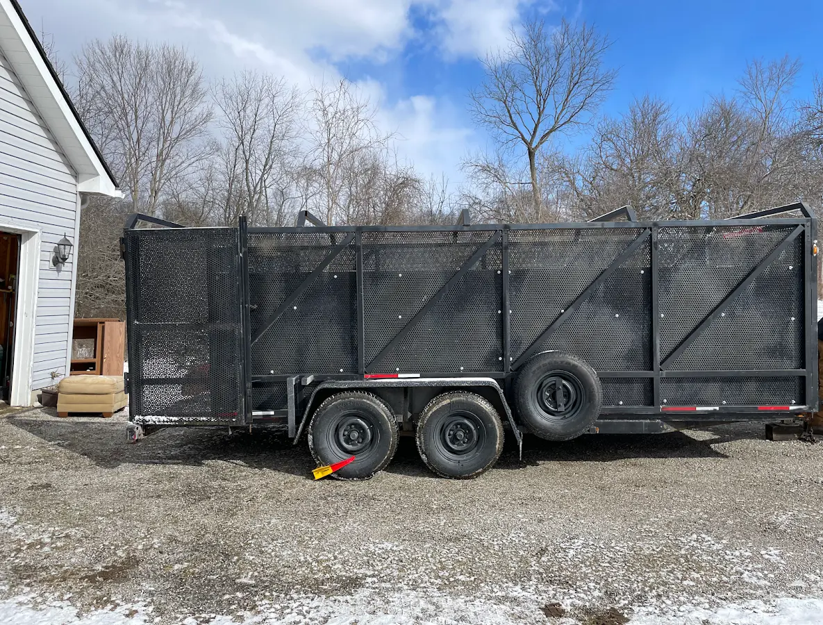 2 Yard Dumpster Rental in Four Corners, FL